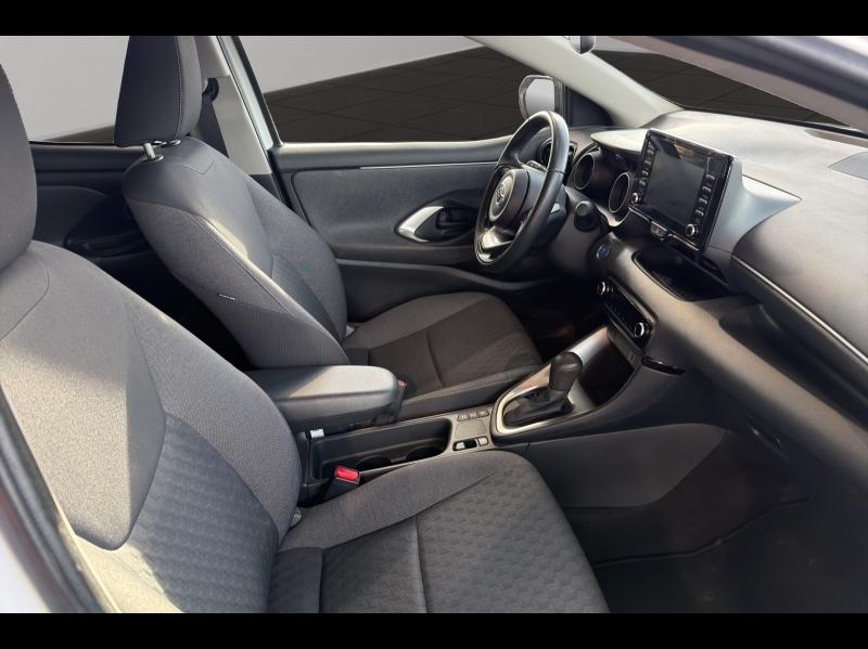 Image TOYOTA Yaris 116h Design 5p