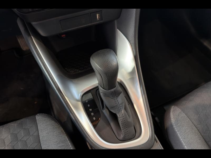 Image TOYOTA Yaris 116h Design 5p