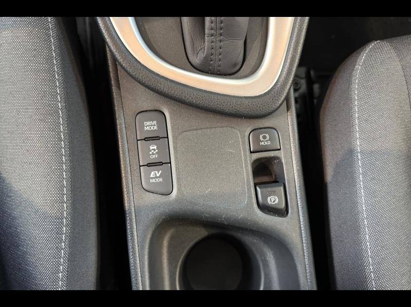 Image TOYOTA Yaris 116h Design 5p