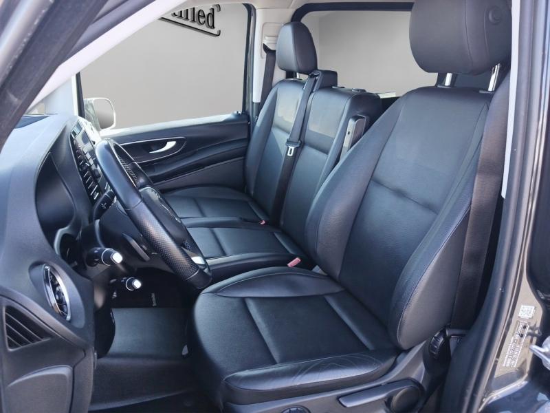 Image MERCEDES-BENZ Vito Fg 114 CDI Mixto Long 4X4 Select  9G-Tronic 6 places