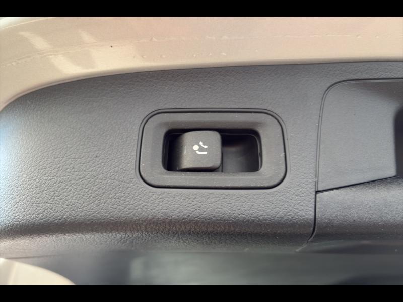 Image MERCEDES-BENZ GLA 200 d 150ch Business Line 8G-DCT