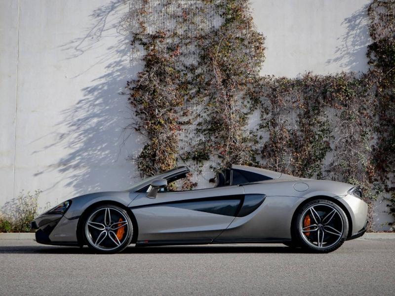 Image MCLAREN 570S Spider 3.8 V8 biturbo 570ch