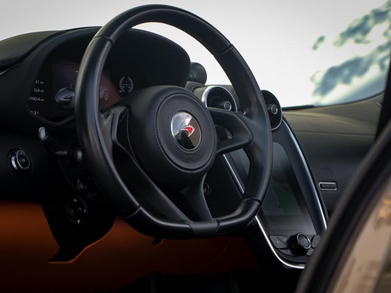 Image MCLAREN 570S Spider 3.8 V8 biturbo 570ch