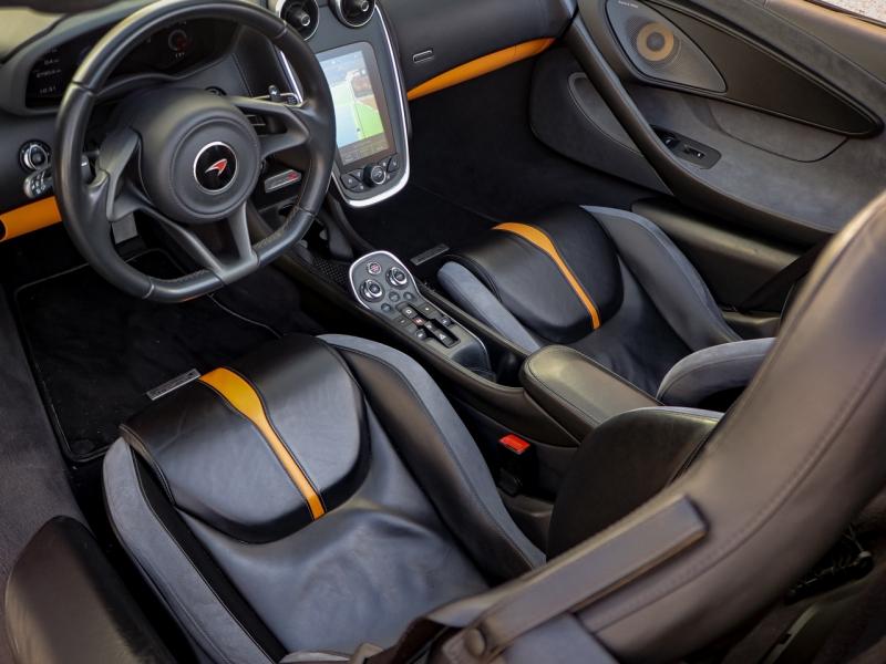 Image MCLAREN 570S Spider 3.8 V8 biturbo 570ch