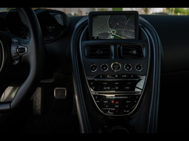 Image ASTON MARTIN Dbs SUPERLEGGERA COUPE V12 725 CV