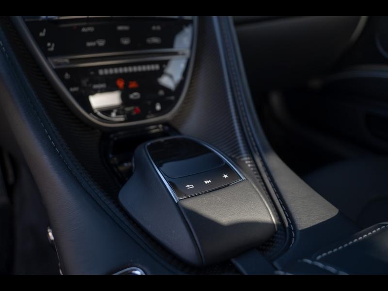 Image ASTON MARTIN Dbs SUPERLEGGERA COUPE V12 725 CV