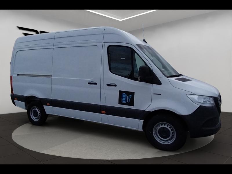 Image MERCEDES-BENZ Sprinter Fg 420 eSprinter 43 4T0 Pro