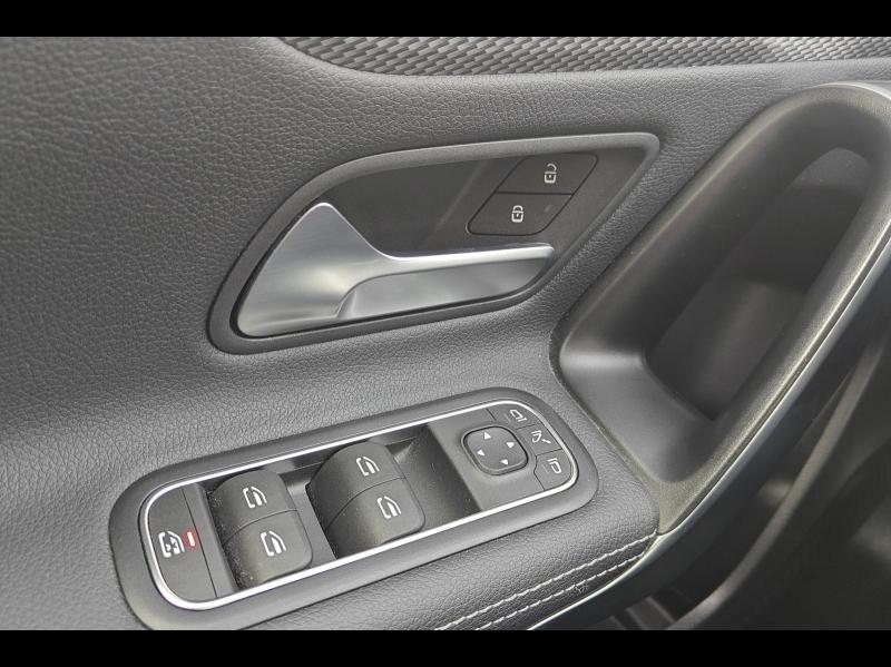 Image MERCEDES-BENZ Classe A 180 d 116ch Progressive Line 8G-DCT