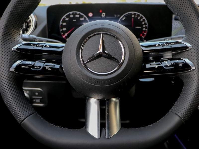 Image MERCEDES-BENZ GLA 250 e Hybrid EQ 218ch AMG Line 8G-DCT