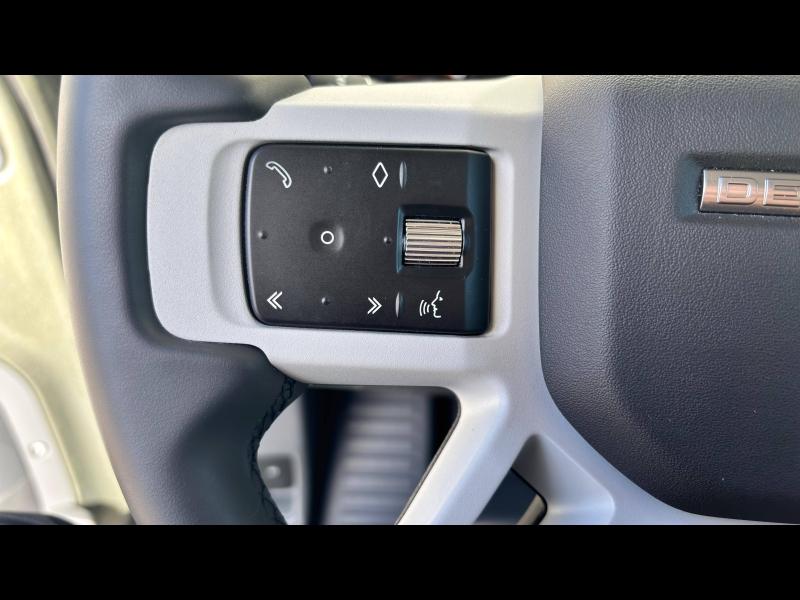 Image LAND-ROVER Defender 130 3.0 P400 X-Dynamic HSE