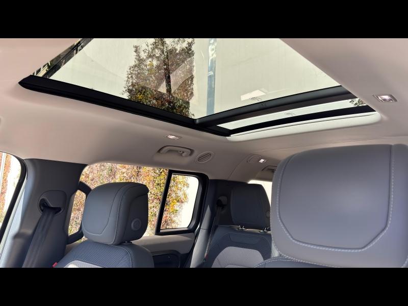 Image LAND-ROVER Defender 130 3.0 P400 X-Dynamic HSE