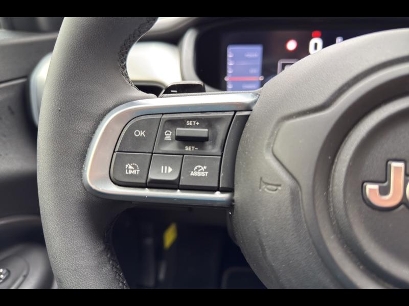 Image JEEP Avenger 1.2 Turbo T3 100ch MHEV Summit BVR6 eHybrid