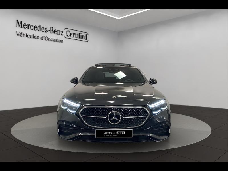 Image MERCEDES-BENZ Classe E 220 d 197+23ch AMG Line 4Matic 9G-Tronic