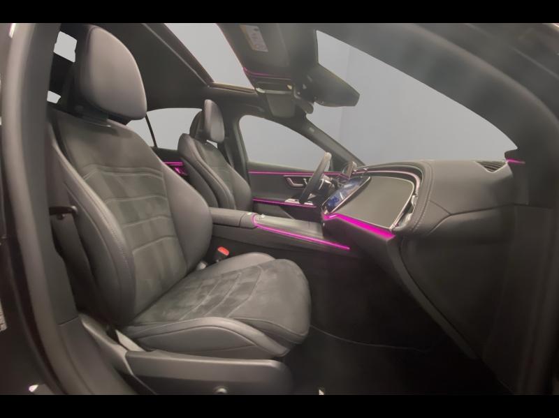 Image MERCEDES-BENZ Classe E 220 d 197+23ch AMG Line 4Matic 9G-Tronic