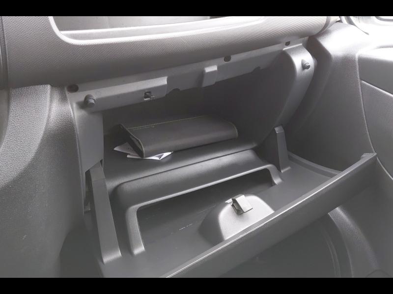 Image RENAULT Trafic Fg L1H1 1000 2.0 dCi 145ch Energy Grand Confort EDC E6