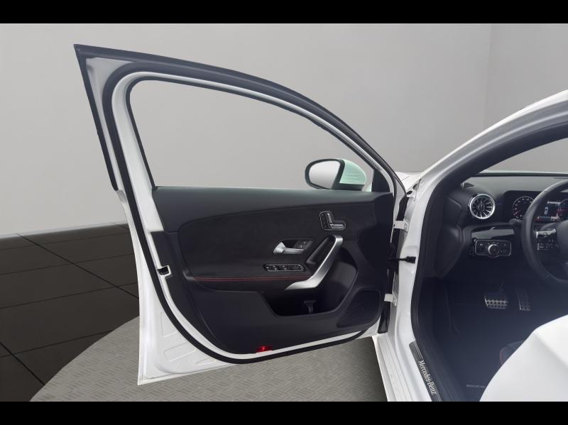 Image MERCEDES-BENZ Classe A 180d 116ch AMG Line 8G-DCT