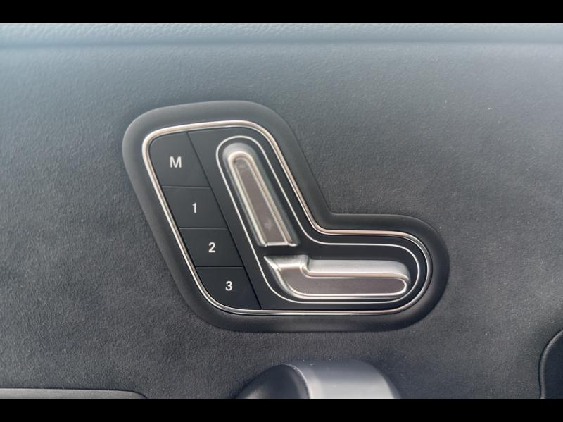 Image MERCEDES-BENZ Classe A 180d 116ch AMG Line 8G-DCT