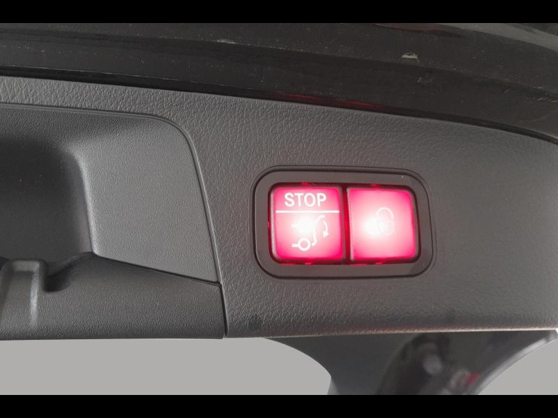 Image MERCEDES-BENZ GLA 200 d 150ch Progressive Line 8G-DCT