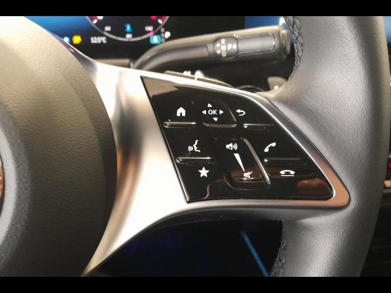 Image MERCEDES-BENZ GLA 200 d 150ch Progressive Line 8G-DCT