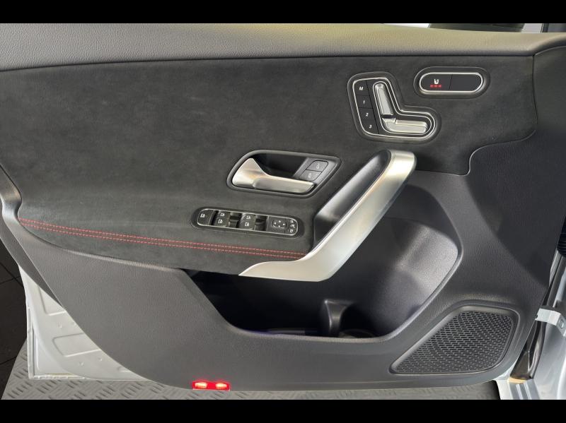 Image MERCEDES-BENZ Classe A 200 d 150ch AMG Line 8G-DCT
