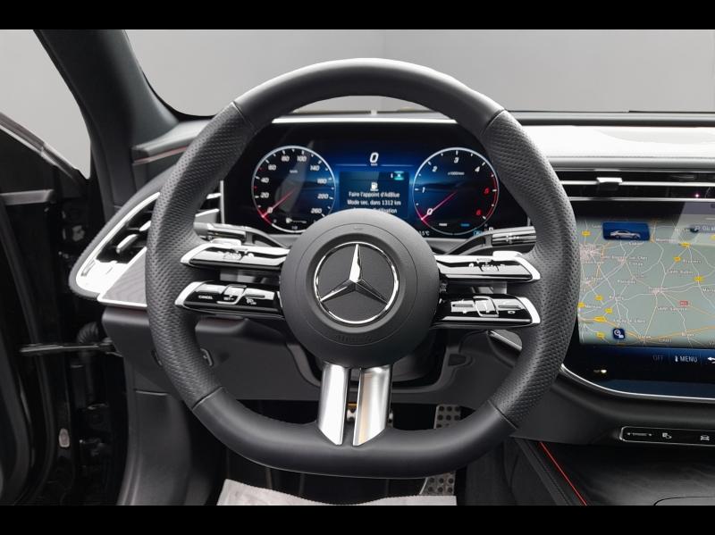 Image MERCEDES-BENZ Classe E 220 d 197+23ch AMG Line 9G-Tronic