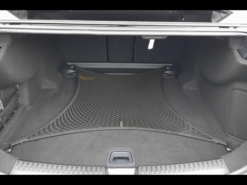 Image MERCEDES-BENZ Classe E 220 d 197+23ch AMG Line 9G-Tronic