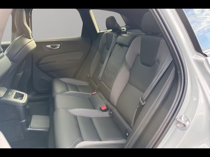 Image VOLVO XC60 T6 Hybride Rechargeable 350ch Black Edition Geartronic 8 AWD