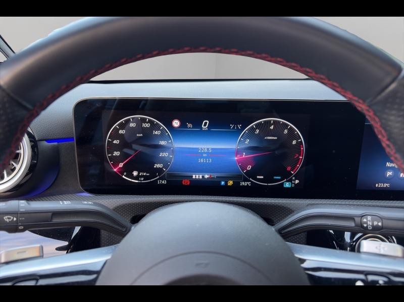 Image MERCEDES-BENZ Classe A Berline 180 136ch AMG Line 7G-DCT
