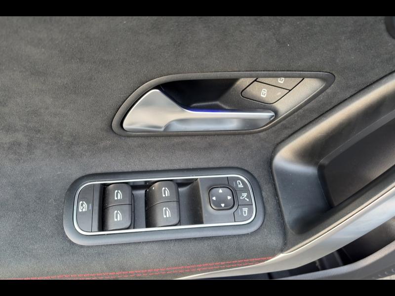 Image MERCEDES-BENZ Classe A Berline 180 136ch AMG Line 7G-DCT