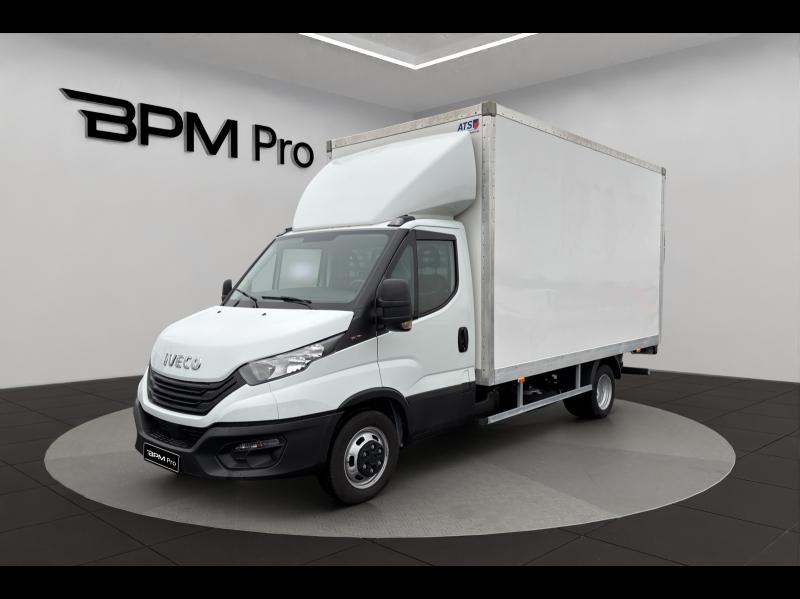 Photo IVECO Daily CCb 35-160H / 3.0 160CH / CAISSE & HAYON / 35C16 / 2023 /