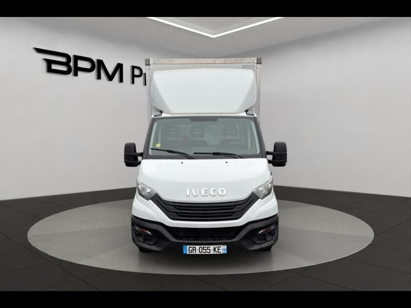 Image IVECO Daily CCb 35-160H / 3.0 160CH / CAISSE & HAYON / 35C16 / 2023 /