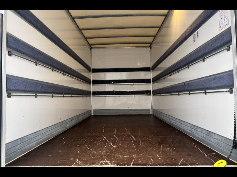 Image IVECO Daily CCb 35-160H / 3.0 160CH / CAISSE & HAYON / 35C16 / 2023 /