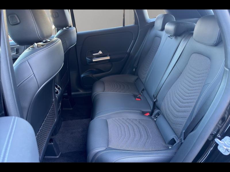 Image MERCEDES-BENZ GLA 200 163ch Progressive Line 7G-DCT