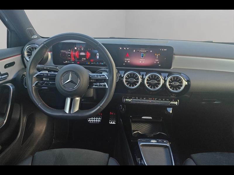 Image MERCEDES-BENZ Classe A 180 d 116ch AMG Line 8G-DCT