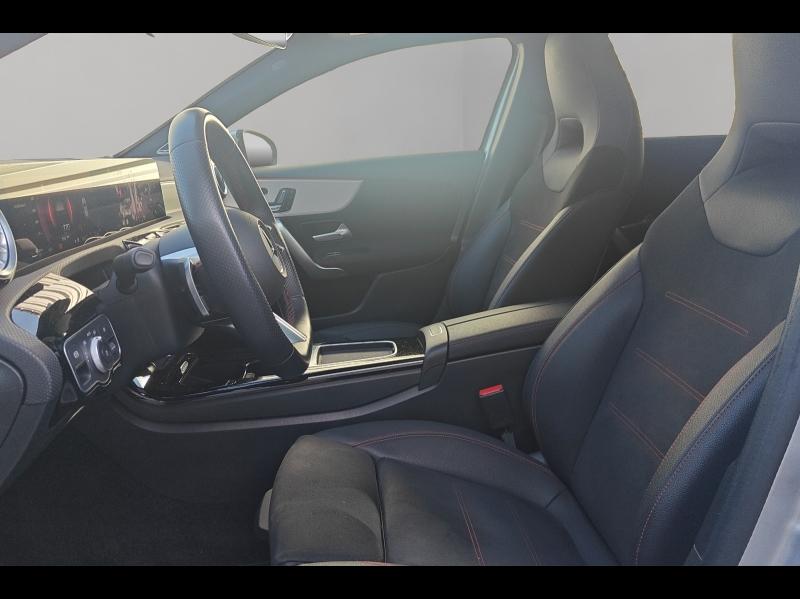 Image MERCEDES-BENZ Classe A 180 d 116ch AMG Line 8G-DCT