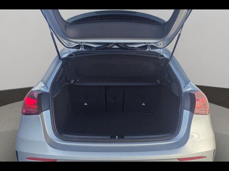 Image MERCEDES-BENZ Classe A 180 d 116ch AMG Line 8G-DCT