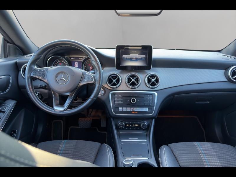 Image MERCEDES-BENZ CLA Shooting Brake 200 Fascination 7G-DCT Euro6d-T