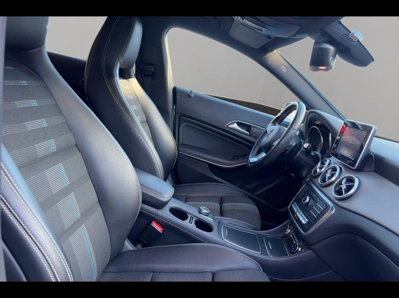 Image MERCEDES-BENZ CLA Shooting Brake 200 Fascination 7G-DCT Euro6d-T