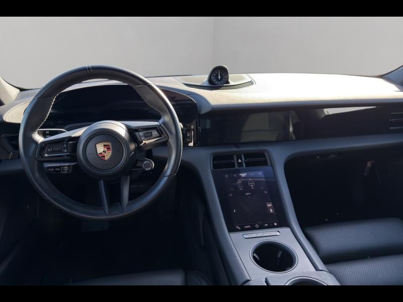 Image PORSCHE Taycan Cross Turismo 476ch 4