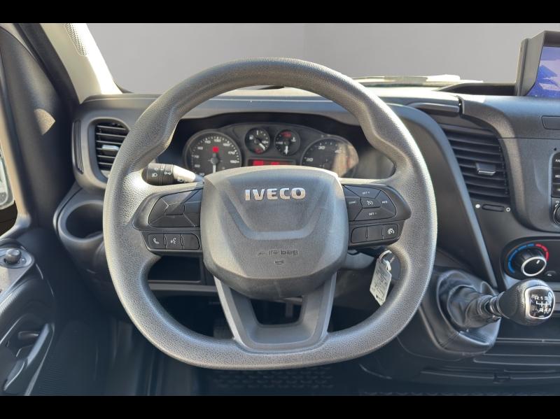Image IVECO Daily CCb 35C16H3.0 D empattement 4100