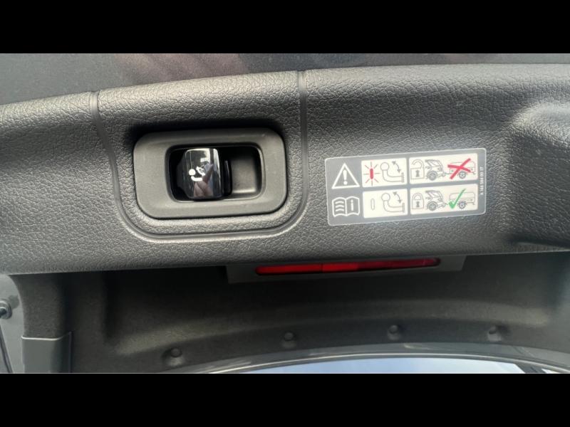 Image MERCEDES-BENZ Classe C 220 d 197ch AMG Line