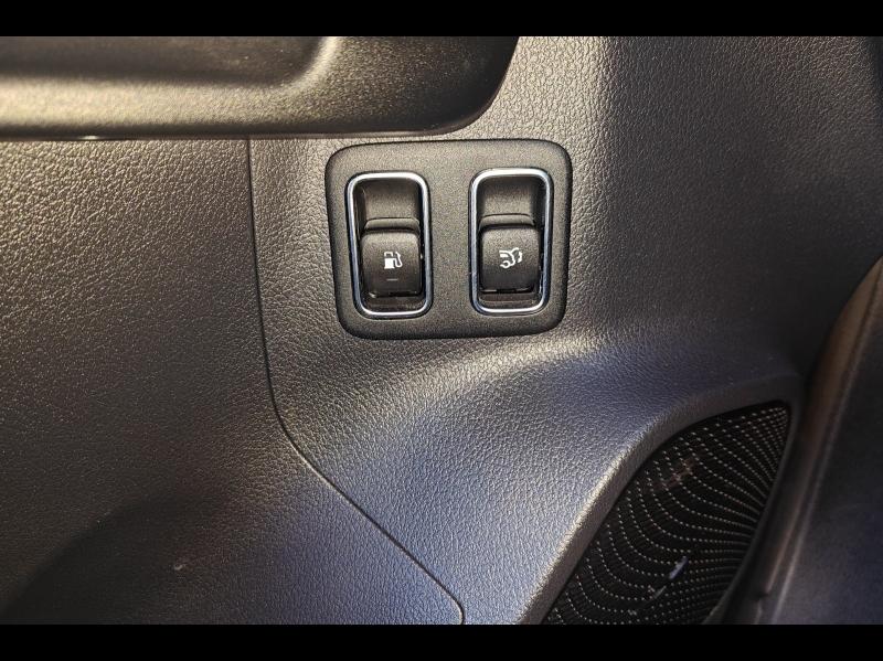 Image MERCEDES-BENZ Classe B 250 e 163+109ch AMG Line 8G-DCT