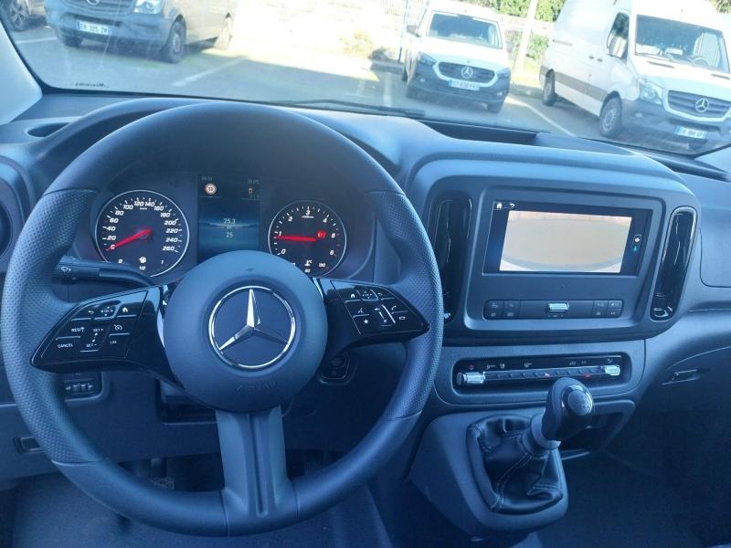 Image MERCEDES-BENZ Vito Fg 114 CDI Long Base Propulsion