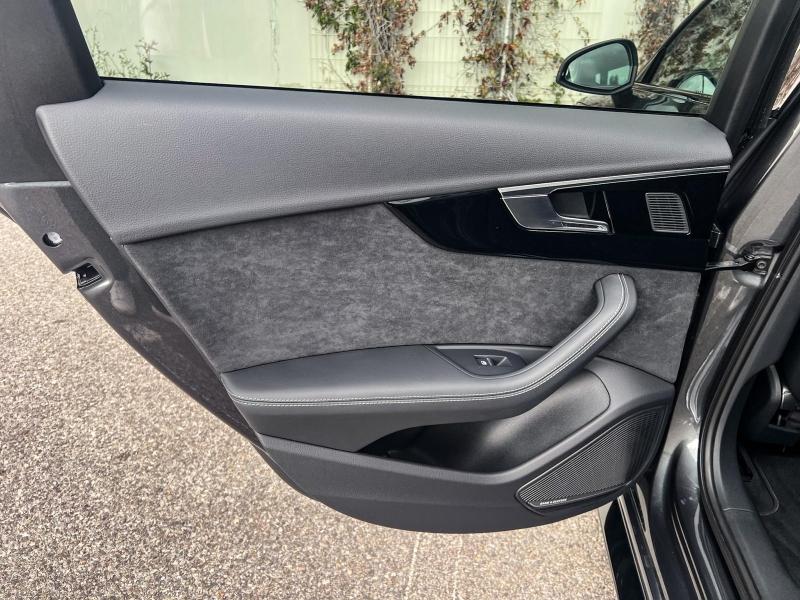 Image AUDI RS4 Avant 2.9 V6 TFSI 450ch quattro tiptronic 8