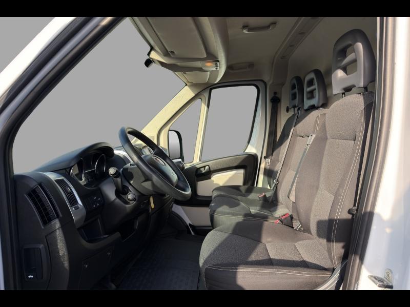 Image FIAT Ducato Fg 3.3 MH2 2.3 Multijet 150ch Pack Pro Nav