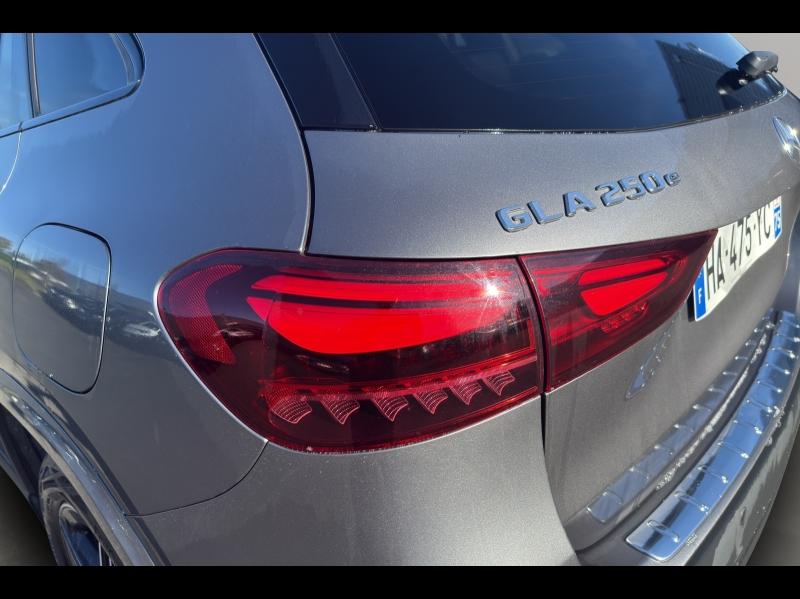 Image MERCEDES-BENZ GLA 250 e Hybrid EQ 218ch AMG Line 8G-DCT