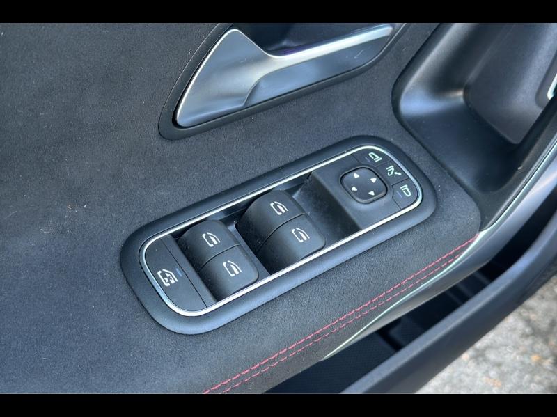 Image MERCEDES-BENZ Classe A 250 e Hybrid EQ 163+109ch AMG Line 8G-DCT