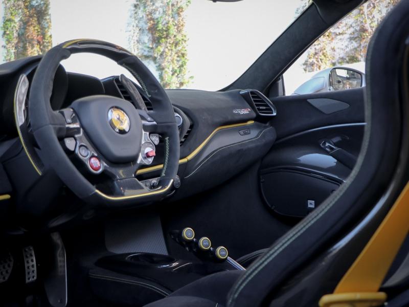 Image FERRARI 488 PISTA SPIDER CABRIOLET