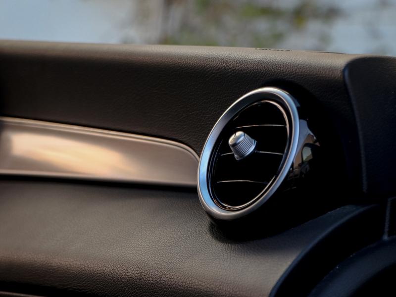 Image MERCEDES-BENZ GLC 300 de 194+122ch AMG Line 4Matic 9G-Tronic