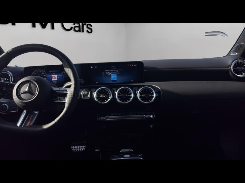 Image MERCEDES-BENZ Classe A 250 e Hybrid EQ 163+109ch AMG Line 8G-DCT